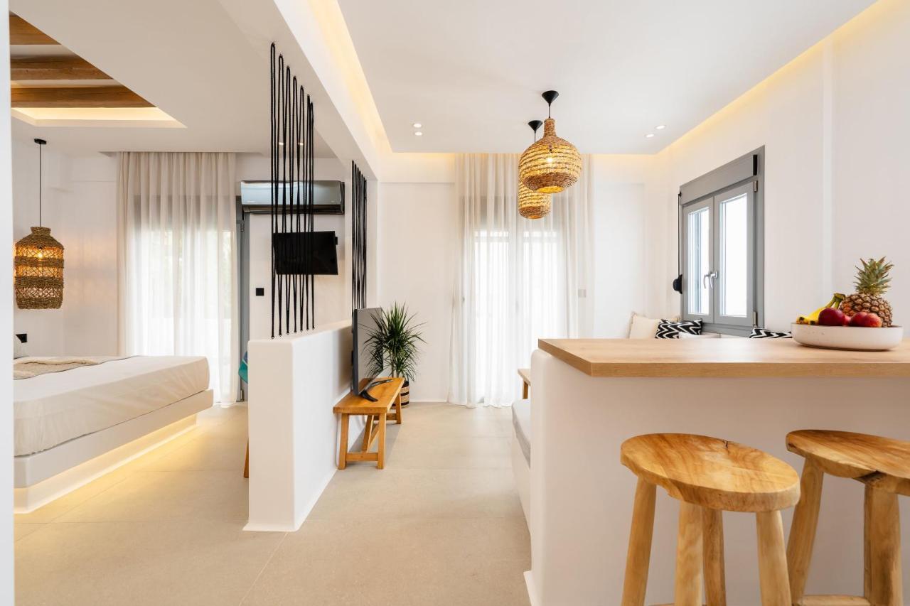 Elvirtus Suites Naxos City Εξωτερικό φωτογραφία