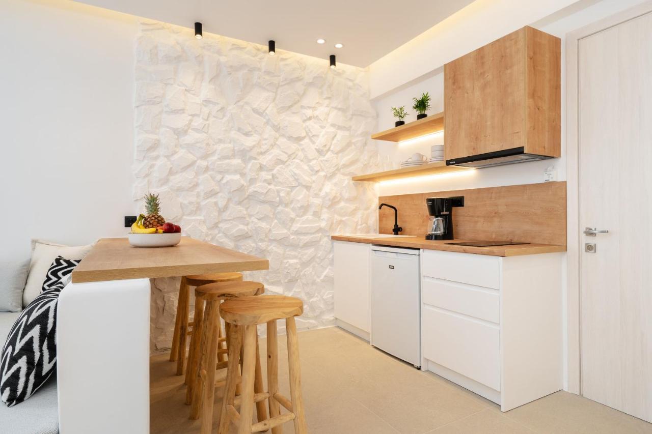 Elvirtus Suites Naxos City Εξωτερικό φωτογραφία