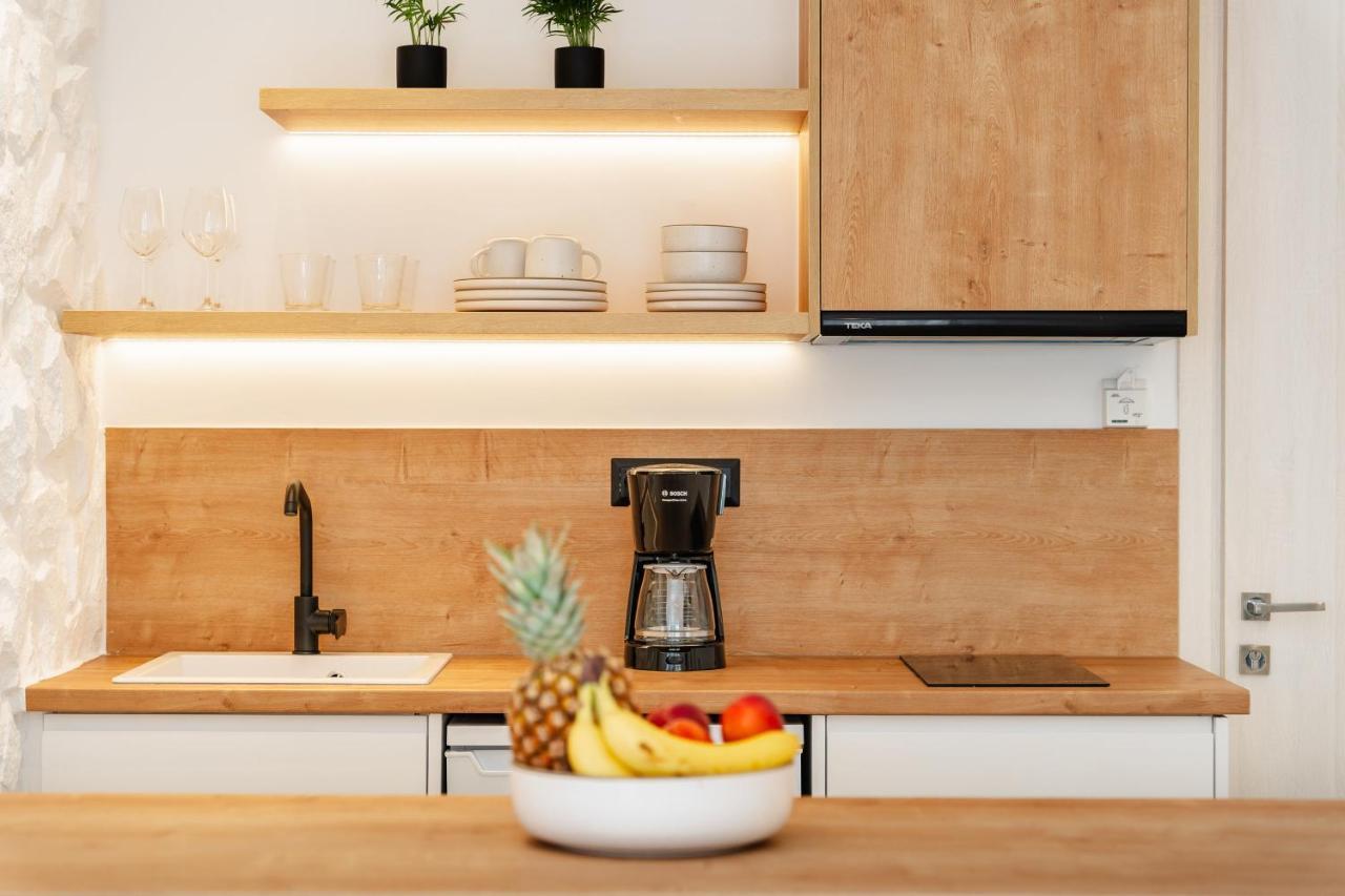 Elvirtus Suites Naxos City Εξωτερικό φωτογραφία